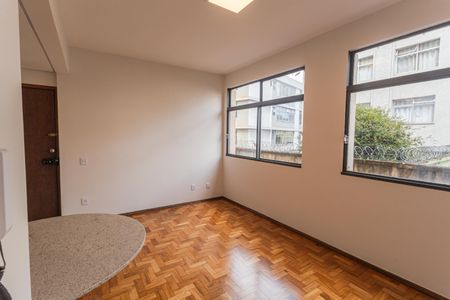 Apartamento à venda com 95m², 3 quartos e 1 vagaSala 1