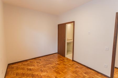 Apartamento à venda com 95m², 3 quartos e 1 vagaSuíte