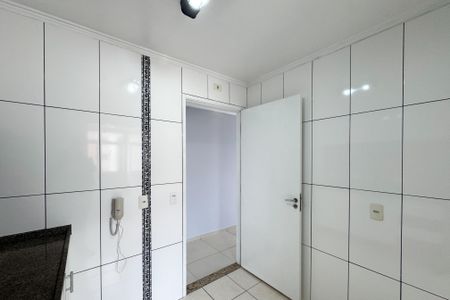 Apartamento à venda com 54m², 2 quartos e 1 vagaCozinha 