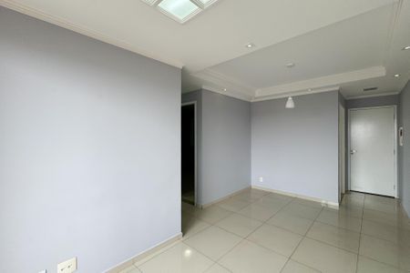 Sala de apartamento à venda com 2 quartos, 54m² em Conjunto Residencial Pombeva, São Bernardo do Campo