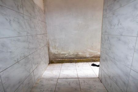 Casa para alugar com 35m², 1 quarto e sem vagaQuintal e área de serviço