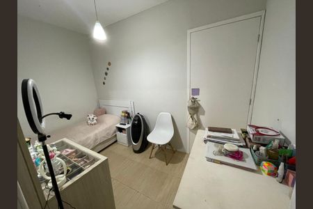 Casa à venda com 3 quartos, 115m² em Vila Talarico, São Paulo