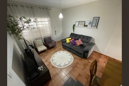 Casa à venda com 3 quartos, 115m² em Vila Talarico, São Paulo