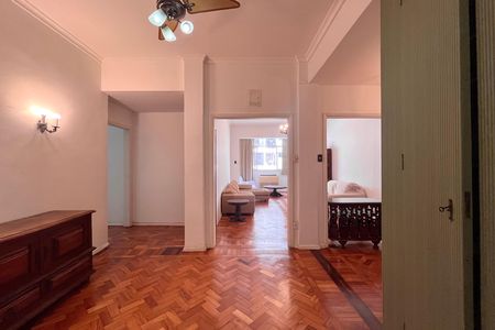 Apartamento à venda com 145m², 3 quartos e 1 vaga Apartamento à venda com 145m², 3 quartos e 1 vagaSala