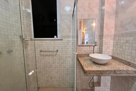 Apartamento à venda com 145m², 3 quartos e 1 vaga Apartamento à venda com 145m², 3 quartos e 1 vagaBanheiro social