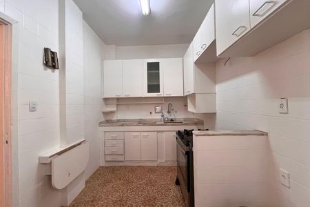 Apartamento à venda com 145m², 3 quartos e 1 vaga Apartamento à venda com 145m², 3 quartos e 1 vagaCozinha