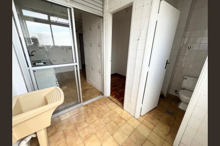 Apartamento para alugar com 66m², 2 quartos e 1 vagaÁrea de Serviço