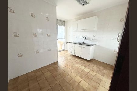 Apartamento para alugar com 66m², 2 quartos e 1 vagaCozinha