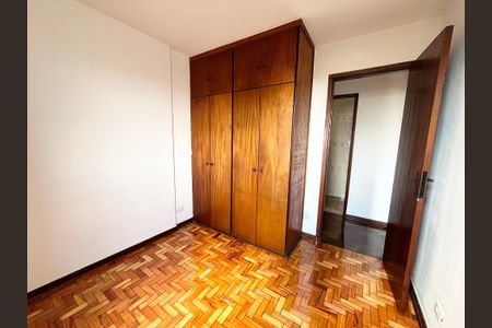 Apartamento para alugar com 66m², 2 quartos e 1 vagaQuarto 1