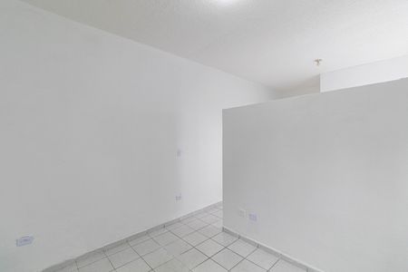 Quarto de casa para alugar com 1 quarto, 40m² em Jardim Pedro José Nunes, São Paulo