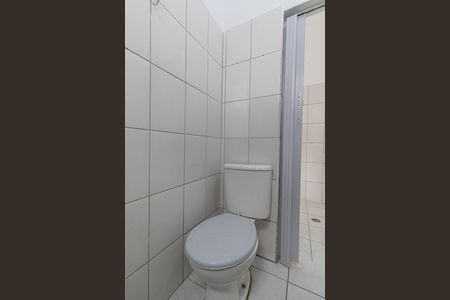 Banheiro  de casa para alugar com 1 quarto, 40m² em Jardim Pedro José Nunes, São Paulo