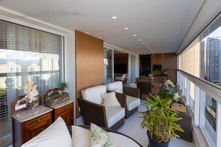 Varanda da Sala de apartamento à venda com 3 quartos, 194m² em Vila da Serra, Nova Lima