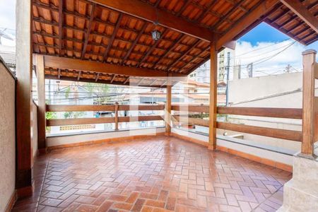 Casa à venda com 211m², 3 quartos e 3 vagasVaranda