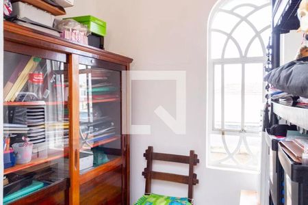 Casa à venda com 211m², 3 quartos e 3 vagasQuarto