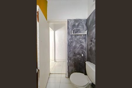 Casa para alugar com 180m², 5 quartos e sem vaga Casa para alugar com 180m², 5 quartos e sem vagaBanheiro 1
