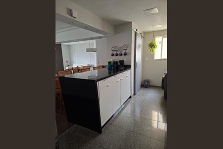 Apartamento à venda com 113m², 3 quartos e 2 vagasCozinha