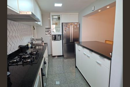 Apartamento à venda com 113m², 3 quartos e 2 vagasCozinha