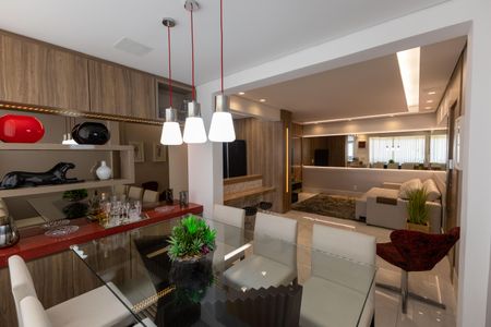 Apartamento à venda com 72m², 2 quartos e 2 vagasSala de Jantar / Varanda