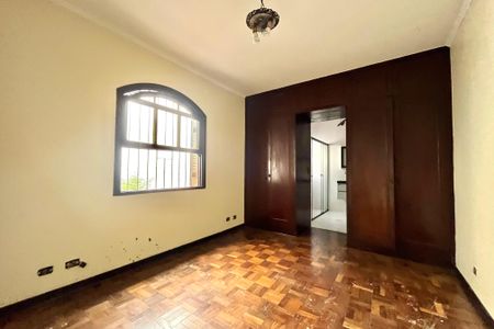Casa para alugar com 200m², 3 quartos e 3 vagasSuite 1