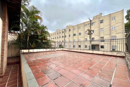 Casa para alugar com 200m², 3 quartos e 3 vagasÁrea externa