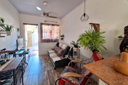 Casa à venda com 126m², 2 quartos e 1 vaga Casa à venda com 126m², 2 quartos e 1 vagaSala