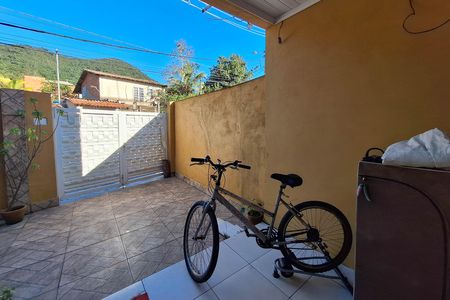 Casa à venda com 126m², 2 quartos e 1 vaga Casa à venda com 126m², 2 quartos e 1 vagaQuintal