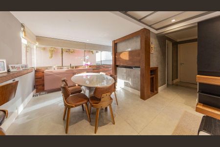 Apartamento para alugar com 170m², 2 quartos e 2 vagasSala