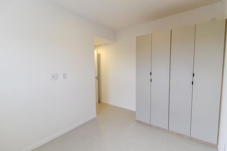 Apartamento à venda com 94m², 3 quartos e 2 vagas Apartamento à venda com 94m², 3 quartos e 2 vagasQuarto 3