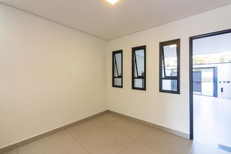 Sala  de casa à venda com 3 quartos, 115m² em Bela Vista, Osasco