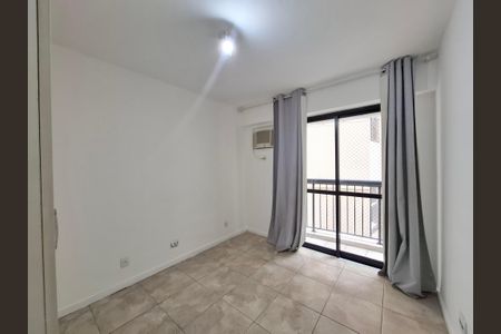 Apartamento à venda com 40m², 1 quarto e 1 vagaQuarto 
