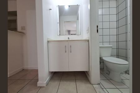 Apartamento à venda com 40m², 1 quarto e 1 vagaBanheiro 