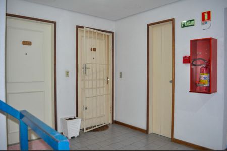 Apartamento à venda com 72m², 2 quartos e 1 vagaPorta do imóvel 