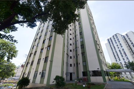 Apartamento à venda com 67m², 2 quartos e 1 vagaFachada