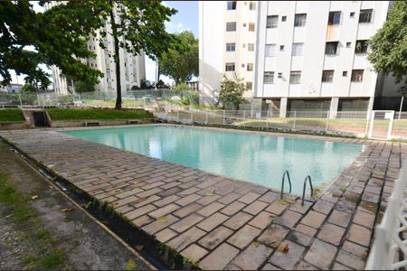 Apartamento à venda com 67m², 2 quartos e 1 vagaÁrea comum - Piscina