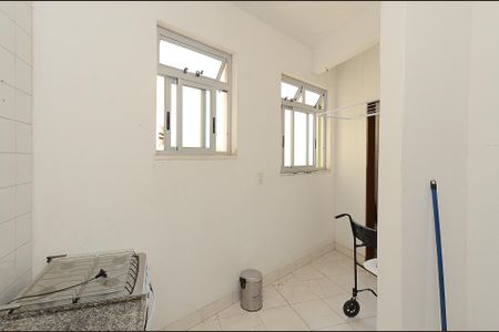Apartamento à venda com 67m², 2 quartos e 1 vagaCozinha
