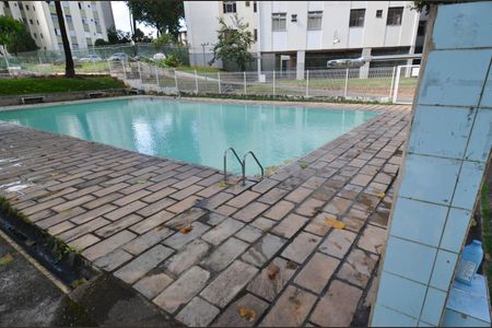 Apartamento à venda com 67m², 2 quartos e 1 vagaÁrea comum - Piscina