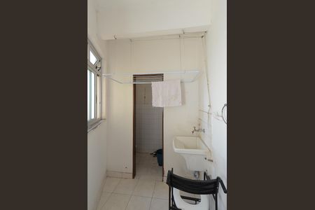 Apartamento à venda com 67m², 2 quartos e 1 vagaÁrea de Serviço