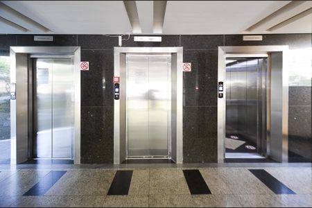 Apartamento à venda com 67m², 2 quartos e 1 vagaHall do Elevador