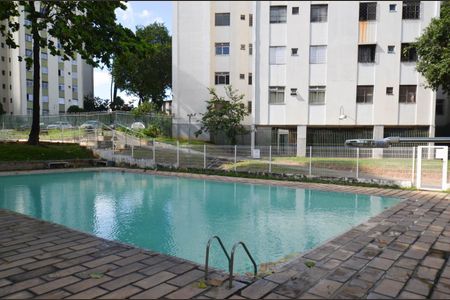 Apartamento à venda com 67m², 2 quartos e 1 vagaÁrea comum - Piscina