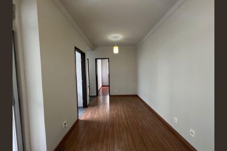Apartamento para alugar com 70m², 3 quartos e 1 vaga Apartamento para alugar com 70m², 3 quartos e 1 vagaSala