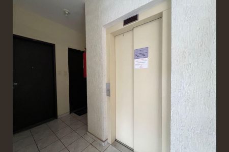 Apartamento para alugar com 70m², 3 quartos e 1 vaga Apartamento para alugar com 70m², 3 quartos e 1 vagaHall de entrada