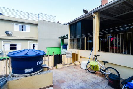 Casa à venda com 110m², 3 quartos e 1 vagaÁrea de Serviço