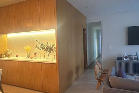 Apartamento para alugar com 4 quartos, 160m² em Moema, São Paulo