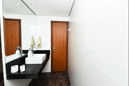 Apartamento à venda com 103m², 3 quartos e 3 vagas