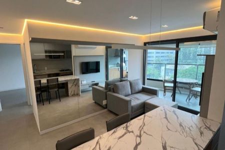 Apartamento para alugar com 2 quartos, 75m² em Empresarial 18 do Forte, Barueri
