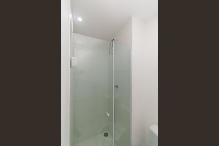 Apartamento para alugar com 33m², 2 quartos e sem vaga Apartamento para alugar com 33m², 2 quartos e sem vagaBanheiro social