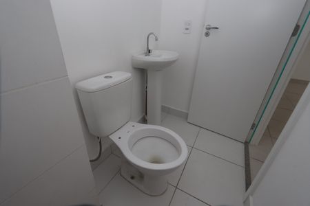 Apartamento para alugar com 33m², 2 quartos e sem vagaBanheiro