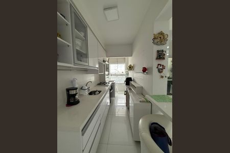 Apartamento à venda com 73m², 2 quartos e 1 vaga