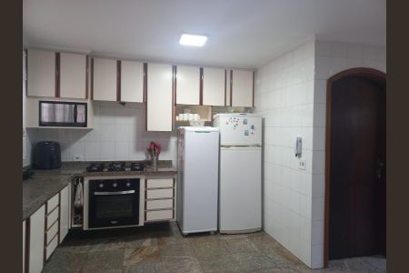 Casa à venda com 350m², 3 quartos e sem vagaCozinha