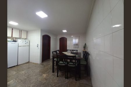 Casa à venda com 350m², 3 quartos e sem vagaCozinha